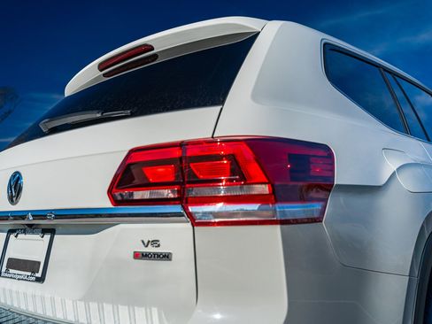Used 2019 Volkswagen Atlas SE image 14