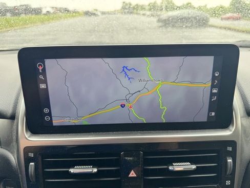 Used 2023 Lexus GX 460 Premium image 23