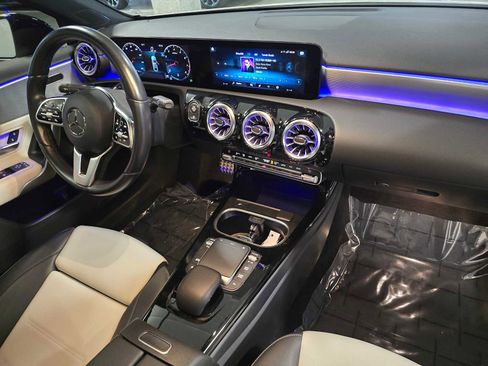 Used 2022 Mercedes-Benz A 220 4MATIC image 31