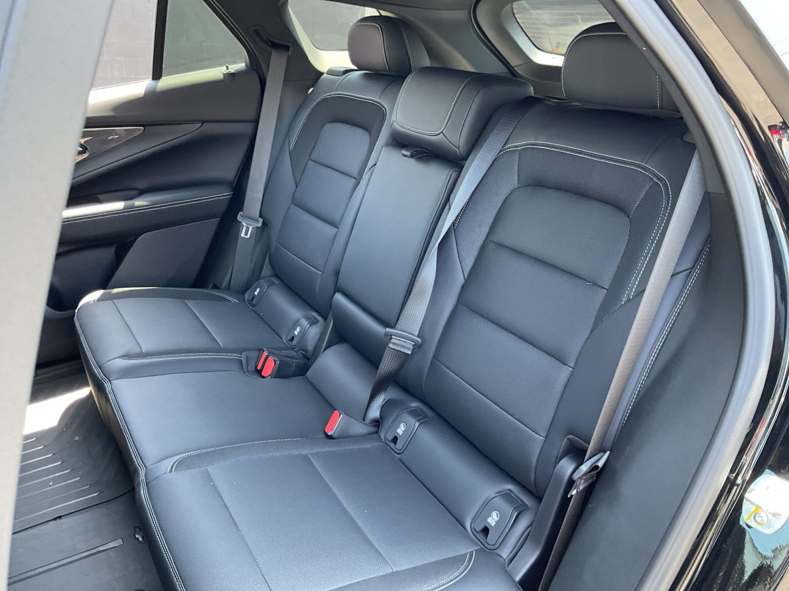 Used 2026 Chevrolet Blazer EV LT FWD image 19