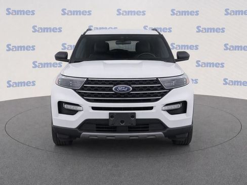 Used 2022 Ford Explorer XLT w/ Equipment Group 202A RWD image 5