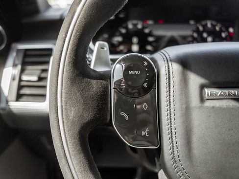 Used 2022 Land Rover Range Rover Sport HST image 24