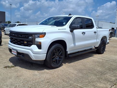 Used 2025 Chevrolet Silverado 1500 Custom RWD image 23