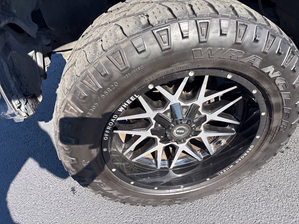 Used 2018 Toyota Tundra SR5 w/ SR5 Upgrade Package RWD image 9