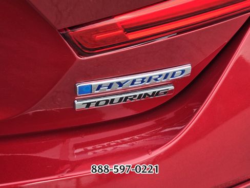 Used 2022 Honda Accord Touring image 17