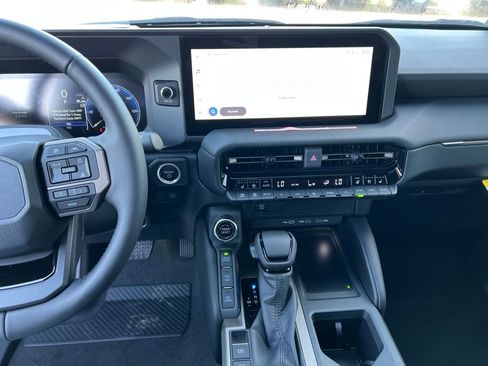 New 2026 Toyota Land Cruiser Base image 19