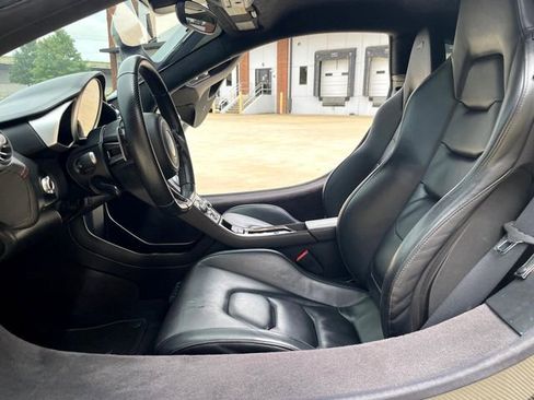 Used 2012 McLaren MP4-12C Base image 38