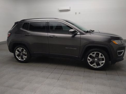 Used 2020 Jeep Compass Limited FWD image 11