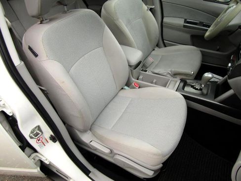 Used 2013 Subaru Forester 2.5X Premium w/ All-Weather Plus Pkg image 20