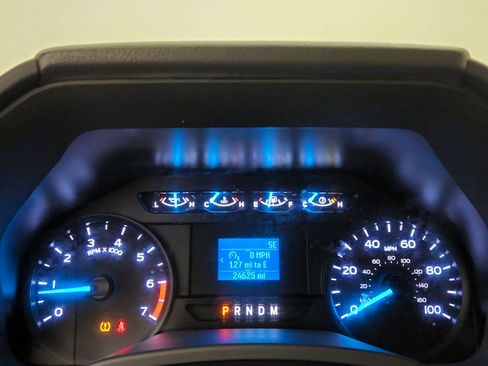 Used 2022 Ford F350 XL w/ Power Equipment Group AWD/4WD image 11
