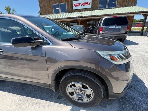 Used 2015 Honda CR-V LX image 5