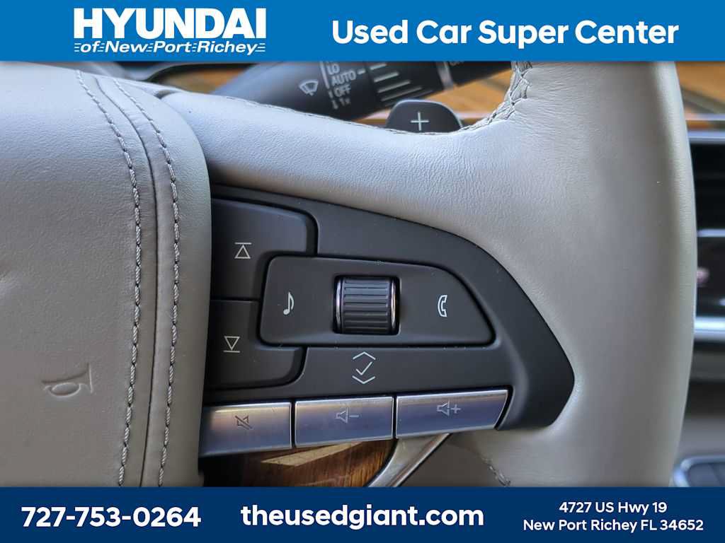 Used 2024 Cadillac Escalade Premium Luxury Platinum w/ Heavy-Duty Trailer Package AWD/4WD image 32