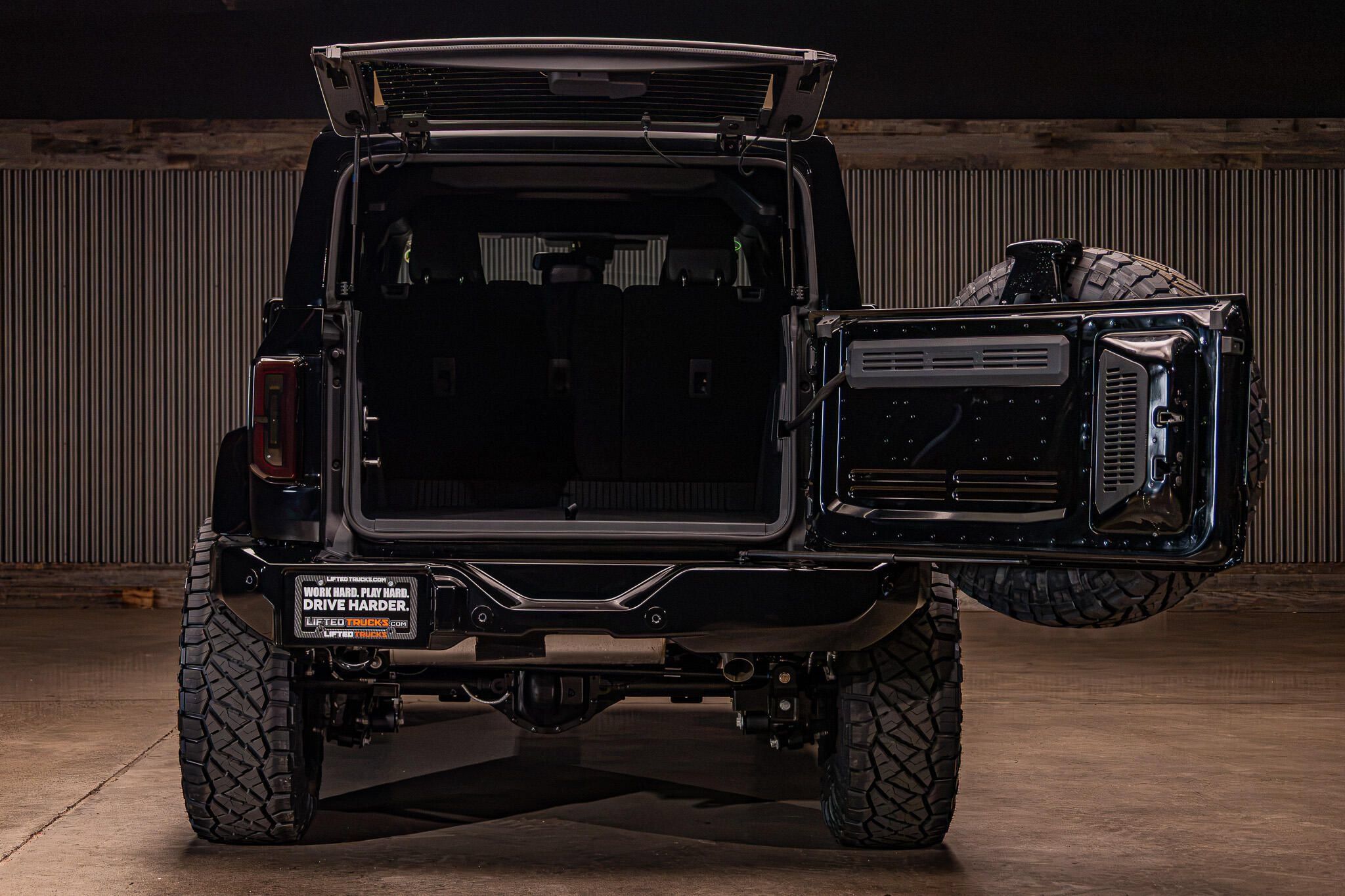 Used 2026 Ford Bronco Outer Banks AWD/4WD image 9