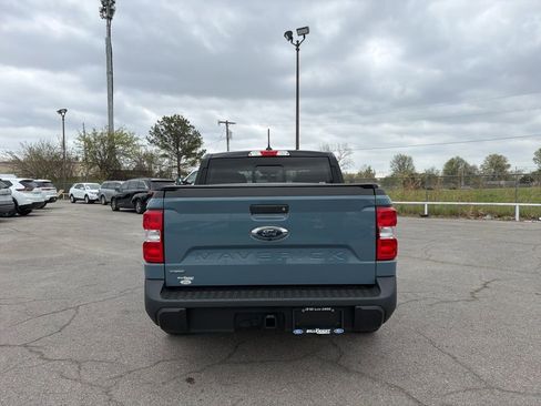 Used 2022 Ford Maverick Lariat w/ Lariat Luxury Package image 6