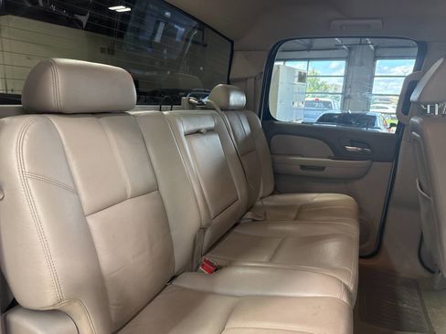Used 2008 Chevrolet Silverado 3500 LTZ w/ EZ-Lift Tailgate Package image 13