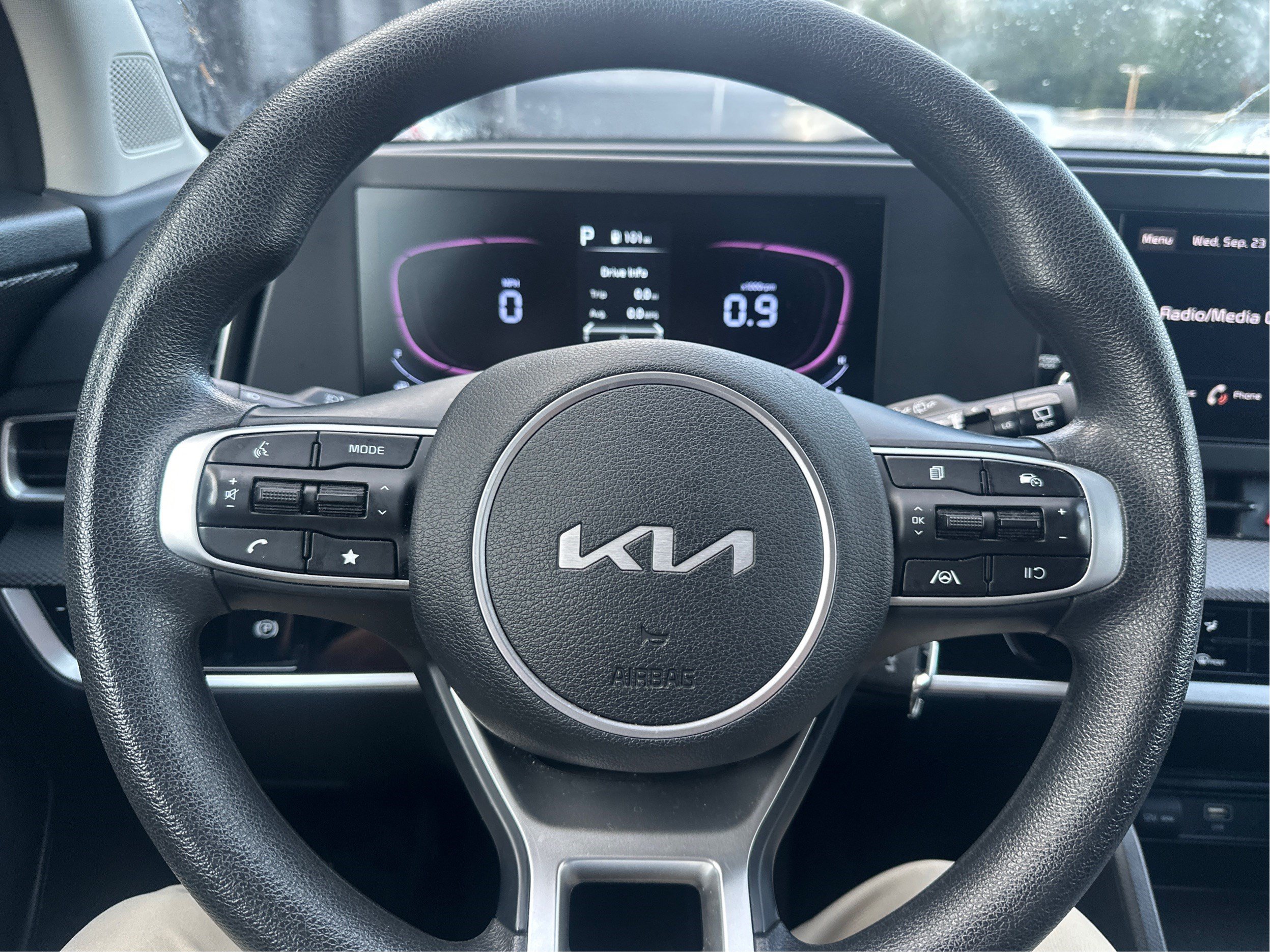 Used 2023 Kia Sportage LX AWD/4WD image 18