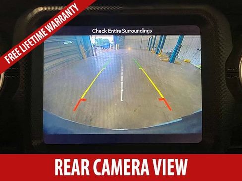 Used 2019 Jeep Wrangler Unlimited Sahara AWD/4WD image 12