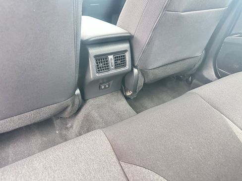 Used 2025 Toyota Camry LE image 24