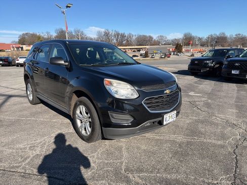 Used 2016 Chevrolet Equinox LS image 4