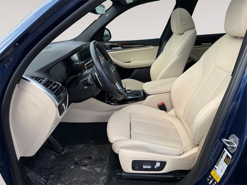 Certified 2022 BMW X3 xDrive30i w/ Convenience Package image 2