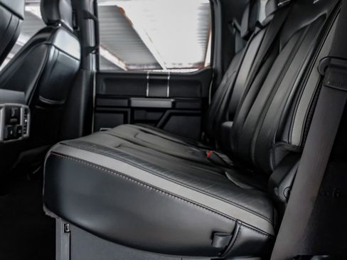 Used 2019 Ford F250 Platinum w/ Platinum Ultimate Package image 36