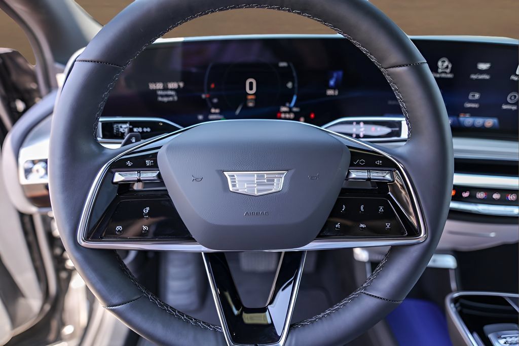 Certified 2025 Cadillac Lyriq Sport AWD/4WD image 11