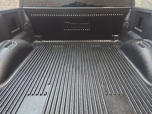 Used 2023 Ford F150 XLT image 12