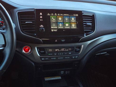 Used 2022 Honda Pilot Special Edition image 16