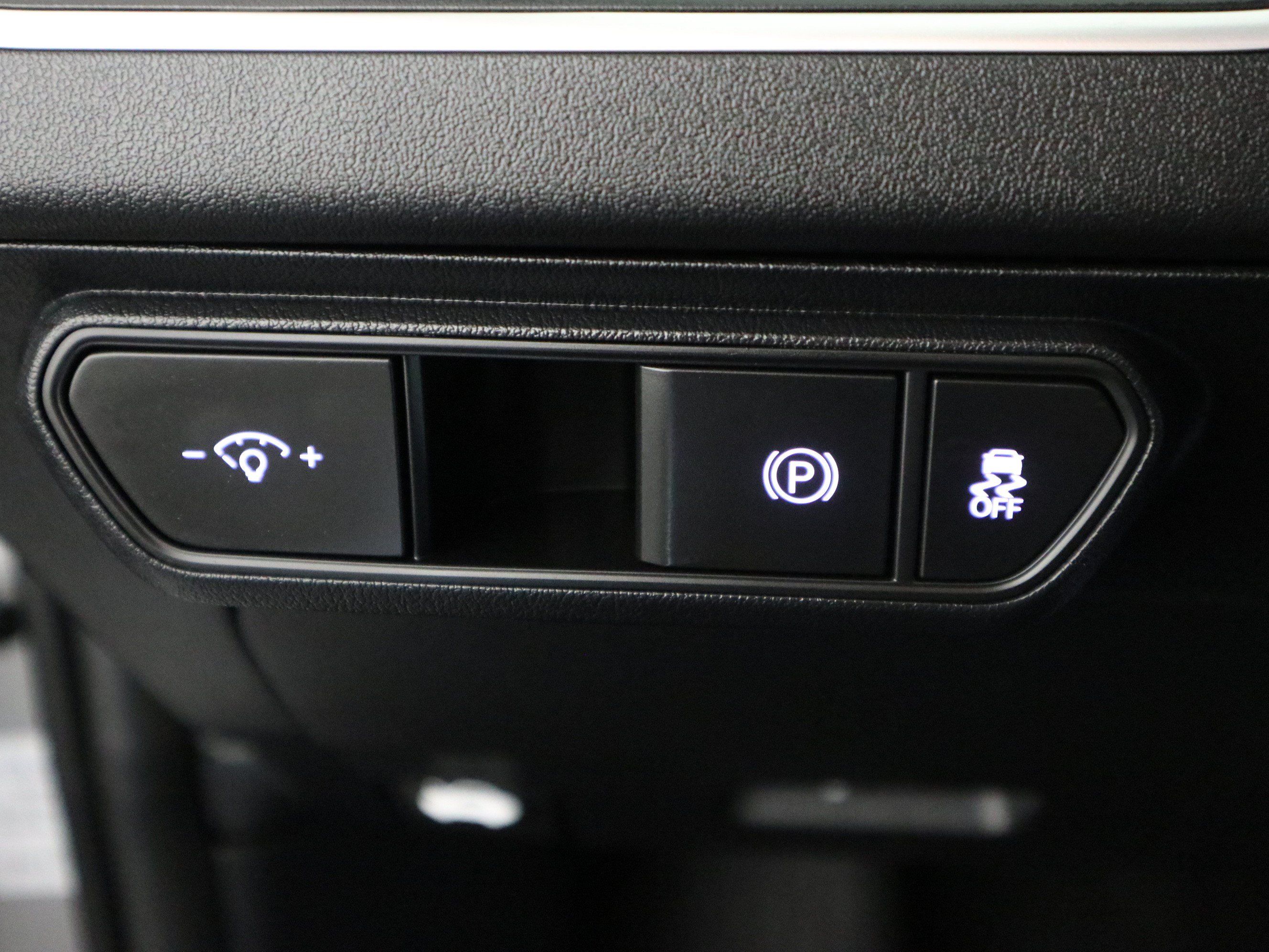 Used 2025 Kia K4 FWD image 32