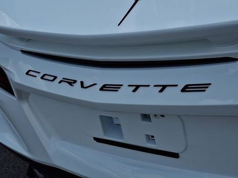 Used 2024 Chevrolet Corvette Stingray Premium Cpe w/ Z51 Performance Package RWD image 33