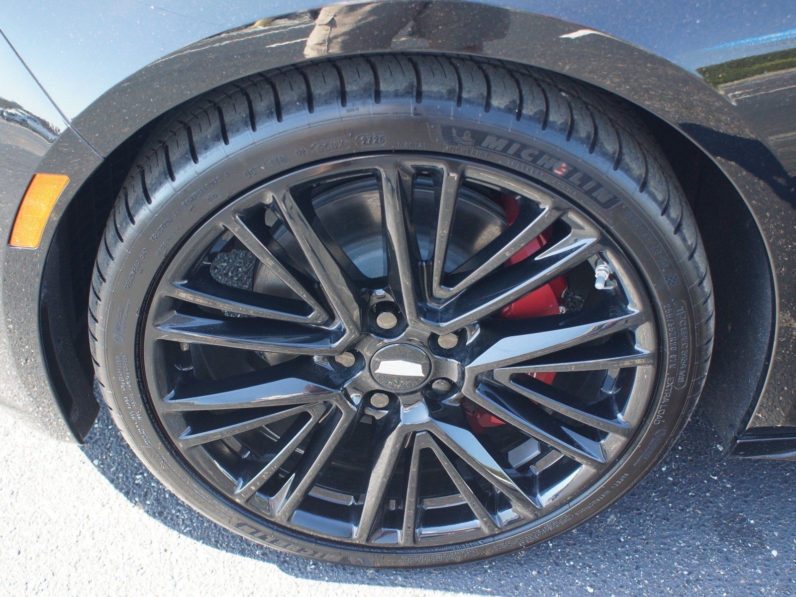 Used 2025 Cadillac CT5 V w/ LPO, ONYX Package RWD image 26
