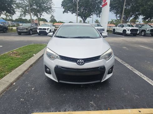 Used 2014 Toyota Corolla S FWD image 2