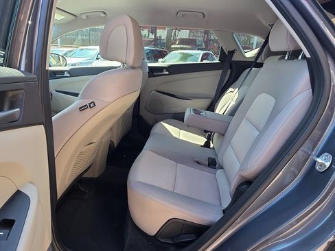 Used 2017 Hyundai Tucson SE w/ SE Popular Package 02 FWD image 22