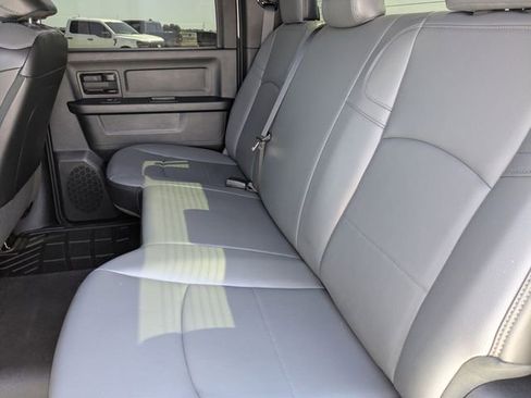 Used 2025 RAM 2500 Tradesman w/ Chrome Appearance Group image 13