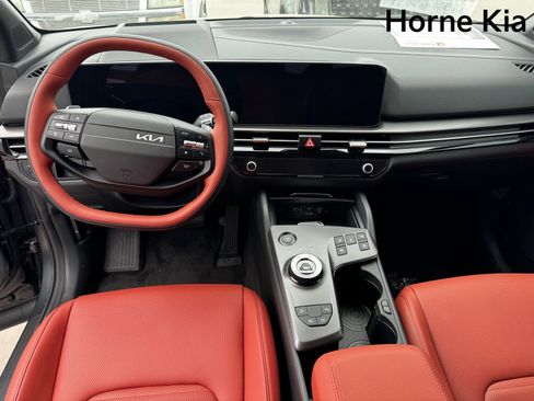 New 2026 Kia Sportage SX Prestige image 12