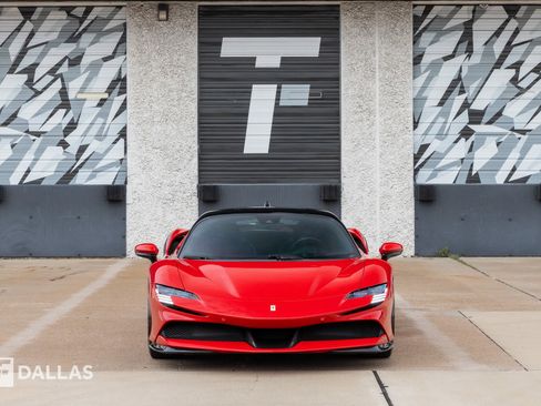 Used 2021 Ferrari SF90 Stradale image 3