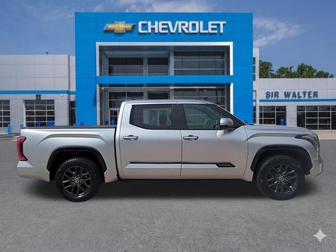 Used 2022 Toyota Tundra Platinum w/ Advanced Package AWD/4WD image 7