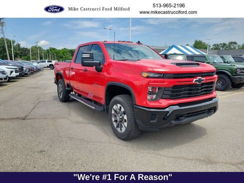 Used 2024 Chevrolet Silverado 2500 Custom w/ Custom Value Package AWD/4WD image 7