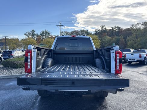 Used 2025 Ford F250 Lariat image 32