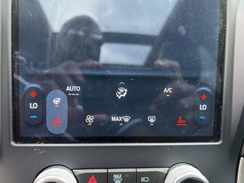 Used 2022 Ford Edge SEL w/ Convenience Package AWD/4WD image 32