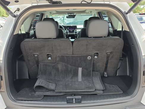 Certified 2023 Kia Sorento SX Prestige AWD/4WD image 10
