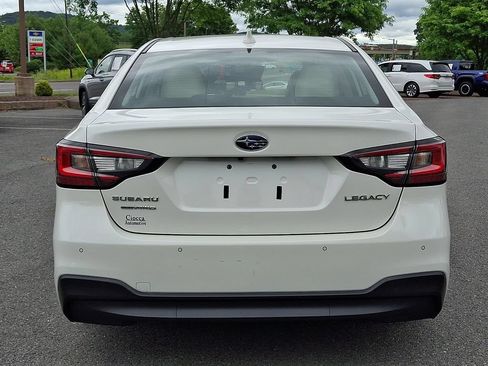 Used 2024 Subaru Legacy Limited AWD/4WD image 8