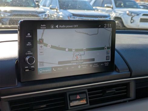 Used 2024 Honda Pilot Touring image 25