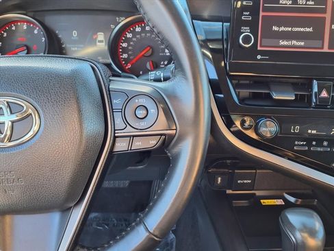 Used 2024 Toyota Camry XSE image 11