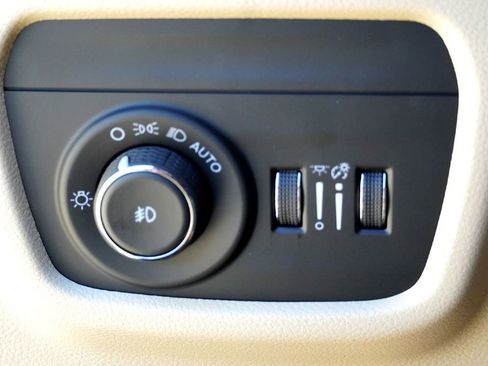 New 2025 Jeep Grand Cherokee Limited image 26