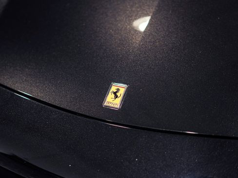 Used 2015 Ferrari 458 Spider RWD image 32