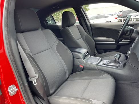 Used 2022 Dodge Charger SXT RWD image 25