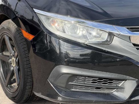 Used 2018 Honda Civic LX image 11