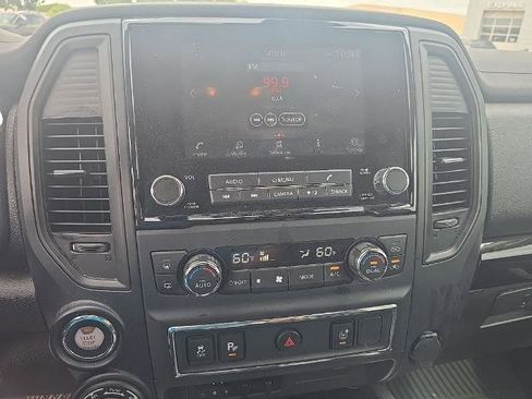 Certified 2023 Nissan Titan SV w/ SV Convenience Package AWD/4WD image 13