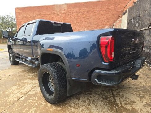 Used 2020 GMC Sierra 3500 Denali w/ Denali Ultimate Package image 5